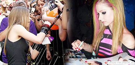 //lavigne-fan.gportal.hu/portal/lavigne-fan/image/gallery/1357658623_32.png